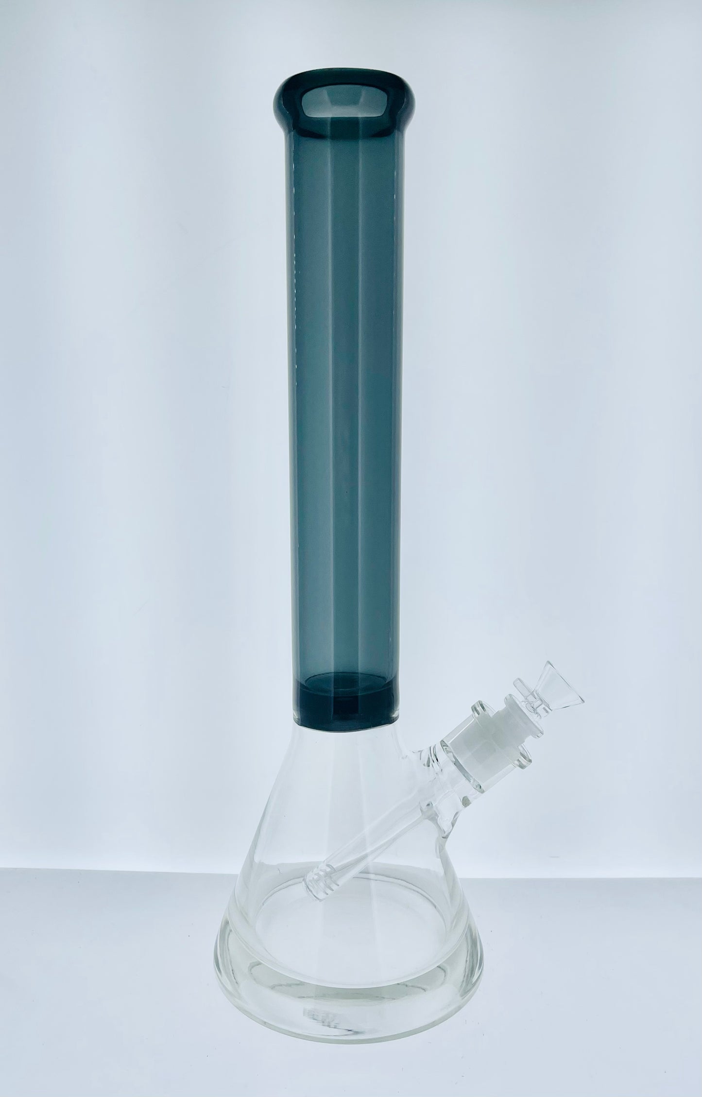 16" Color Neck Thick Base Beaker