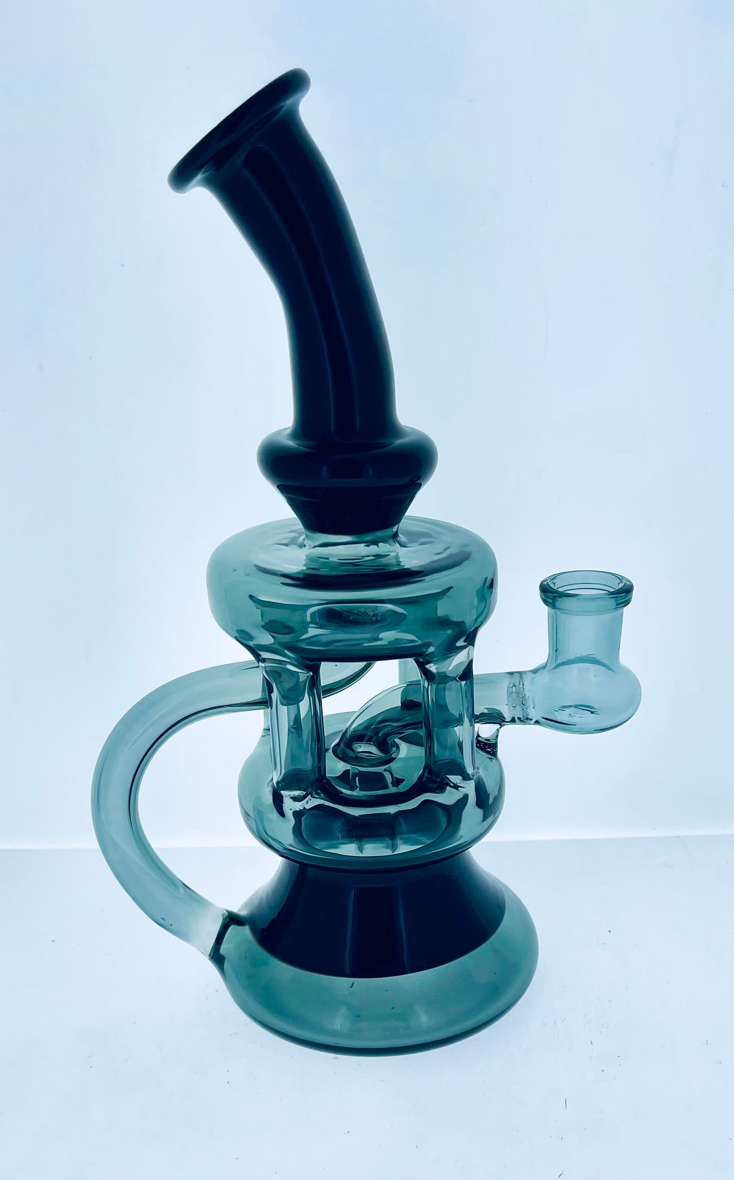 8" Color Recycler Rig w/ Showerhead Perc